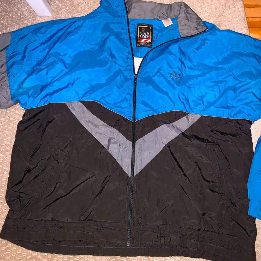 Awesome Vintage 90’s JCpenny USA Olympics Size Large Windbreaker.